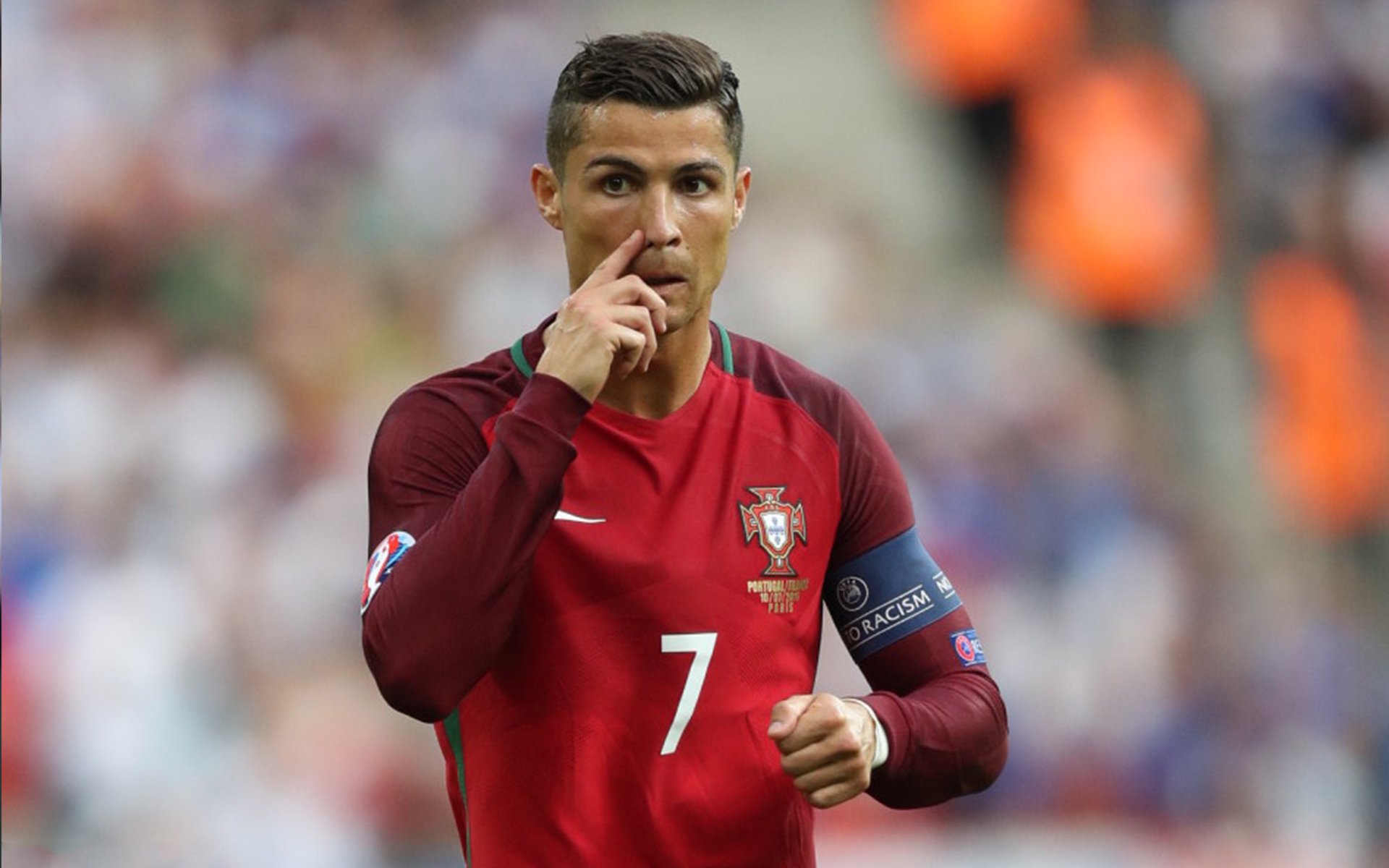 俱乐部青训选拔日活动吸引众多有潜力少年参与,足球青训俱乐部招生宣传